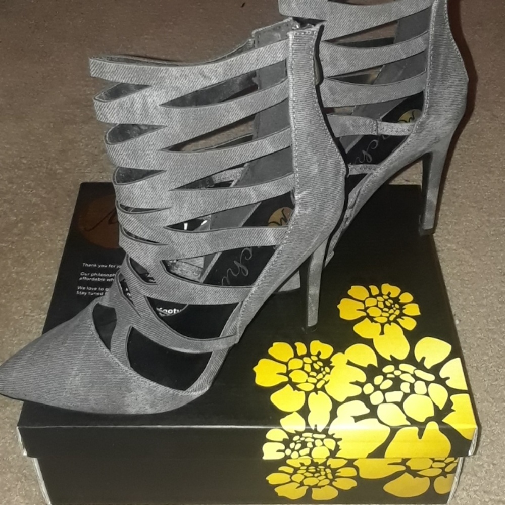 Machi grey 3inch heels